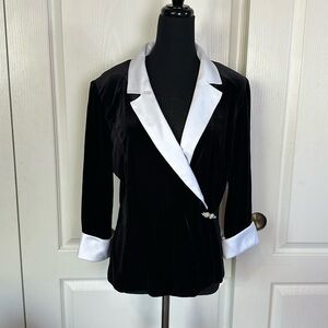 VTG BLACK VELVET TUXEDO WRAP BLOUSE